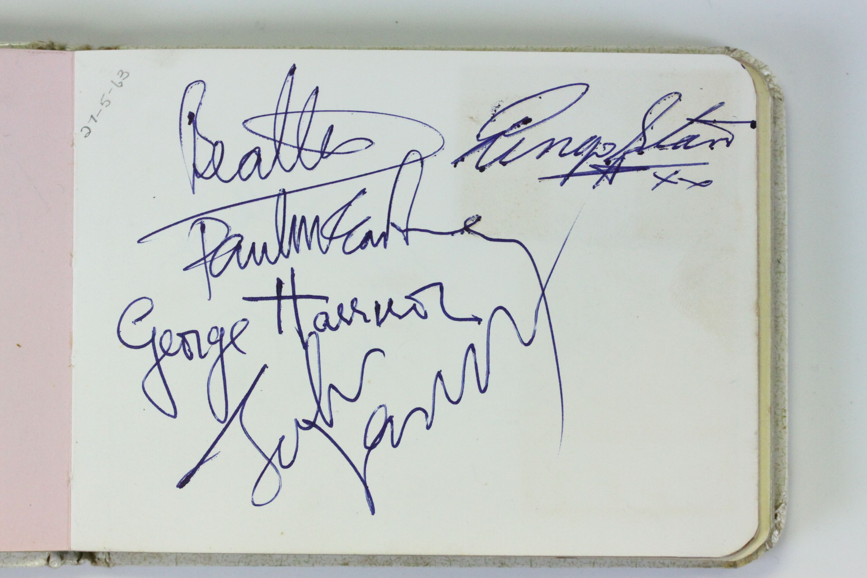 Beatles_Autographs_-_SOLD_-_3000.JPG